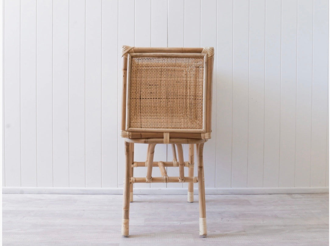 Parita Rattan Planter Large ( Pick up/delivery)